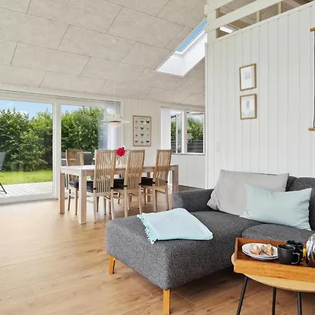 Nice Home In Frørup With Kitchen Frorup