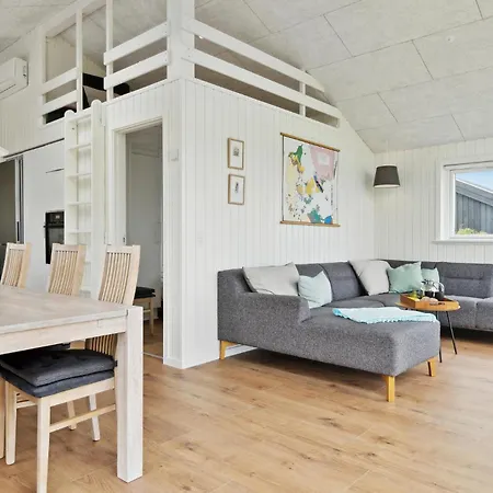In Frorup With Kitchen Holiday home *